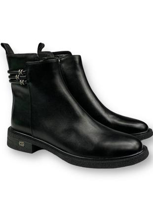 Женские кожаные деми ботинки черные классические на низком каблуке с молнией 1f3697-0900-a1780b molka 25663 фото