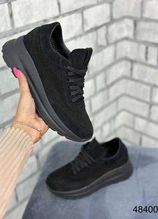 Жіночі натуральні замшеві кросівки чорного кольору, замшеві кросівки з перфорацією9 фото