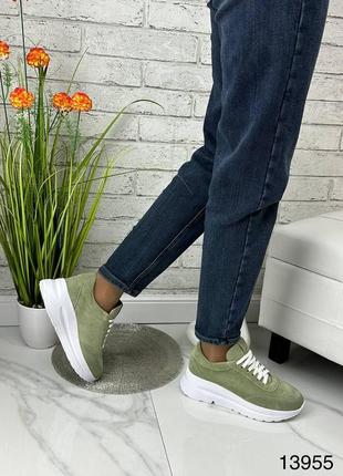 Жіночі натуральні замшеві кросівки оливкового кольору, замшеві кросівки на платформі4 фото