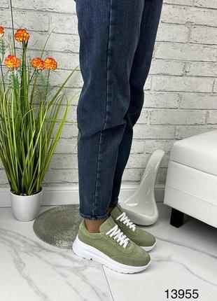 Жіночі натуральні замшеві кросівки оливкового кольору, замшеві кросівки на платформі5 фото