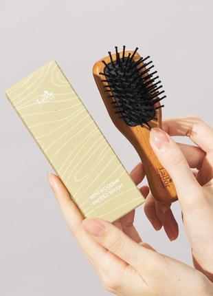 Деревянная щетка для волос lador mini wood paddle brush3 фото