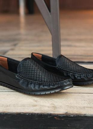 Мягкие мокасины для мужчины, черные