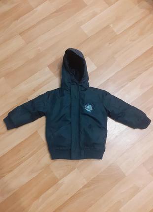 Демисезонная детская куртка.2-4 года