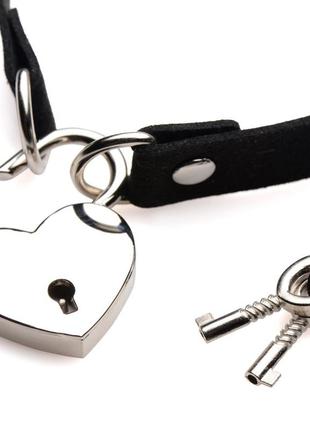 Замок вашего сердца: элегантный кожаный чокер с символом любви универсальный размер...