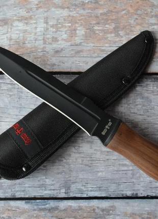 Нескладной нож смерч 2, рукоять усилена стальным больстером, в комплекте с ножнами из практичной плотной ткани