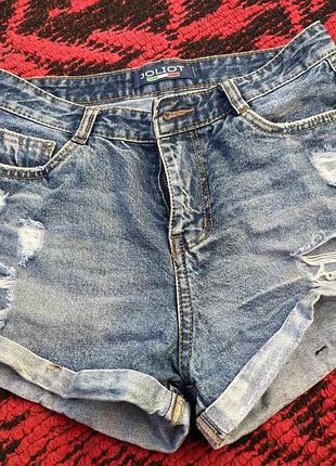 Джинсовые шорты