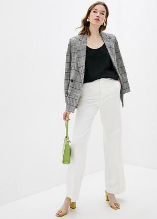 Очень красивая и стильная брендовая блузка чёрного цвета 20.