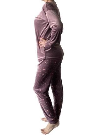 Мягкая плюшевая пижама с длинным рукавом сливового цвета с розовыми звездочками5 фото