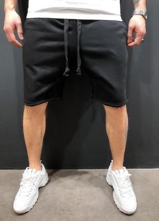 Шорти