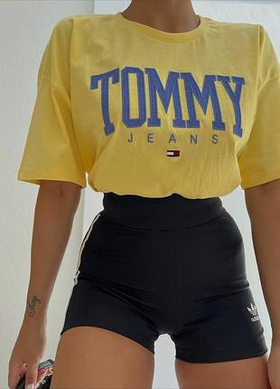 Объемные футболки 💛 желтые tommy jeans