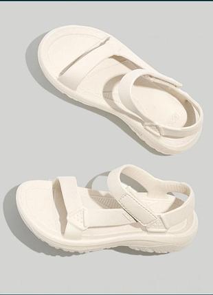 Teva hurricane water sandals сандалі спортивні босоніжки трекінгові жіночі3 фото