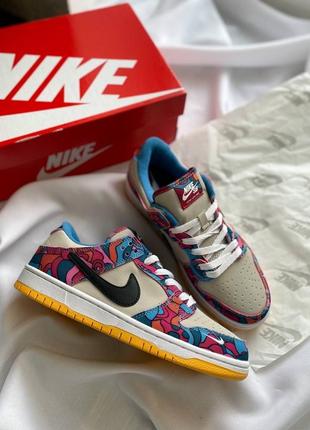 Женские кроссовки nike sb dunk low para multi color