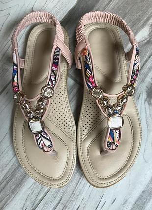 Босоніжки 38 р.