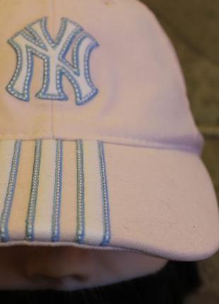 Бейсболка  adidas