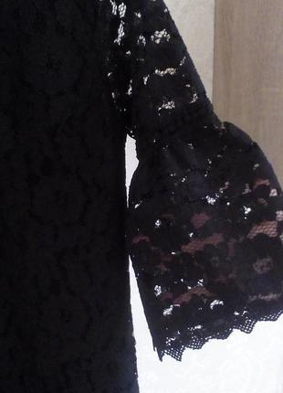Новейшее плотное кружевное платье с оборками3 фото
