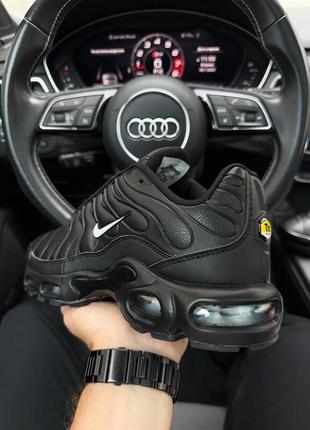 Чоловічі кросівки nike air max tn plus all black white leather5 фото