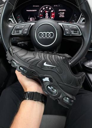 Чоловічі кросівки nike air max tn plus all black white leather4 фото