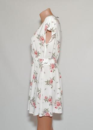 Платье-сарафан белое в цветочный принт h&m9 фото