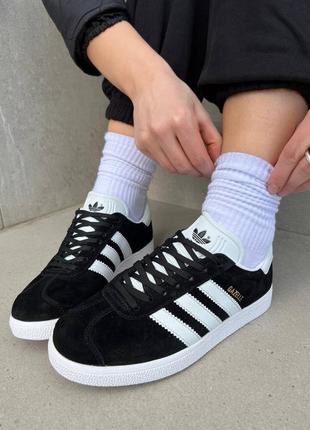 Женские кроссовки adidas gazelle black white кеды адидас газели