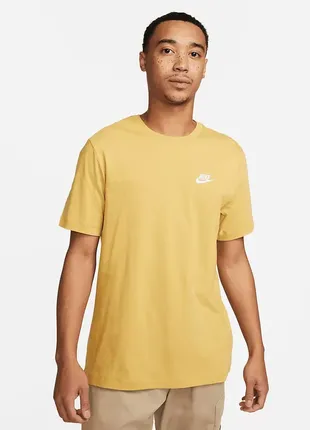 Футболка nike  club tee