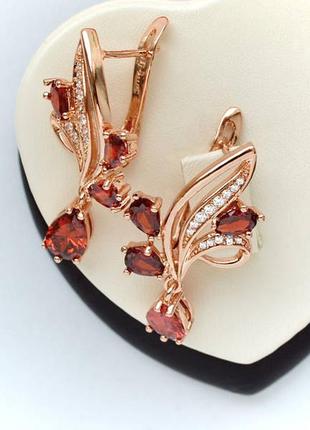 Позолочені сережки червоні камені медичне золото подарунок позолоченные серьги красные камни медзолото подарок