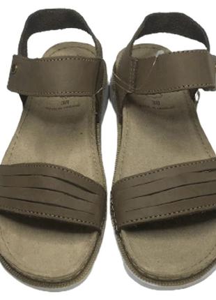 Шкіряні жіночі босоніжки inblu з поясками легкі та зручні, модні повсякденні сандалі на низькому ходу2 фото
