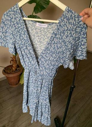 Красива сукня