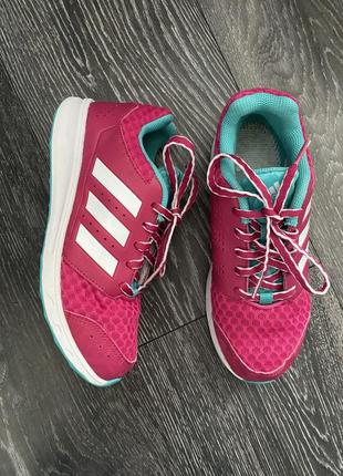 Кросівки adidas