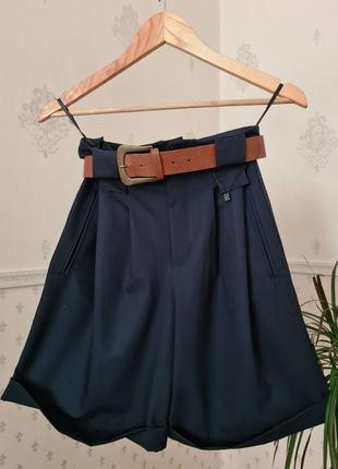 Класичні шорти