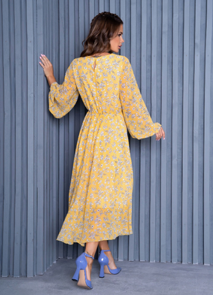Шифоновое деловое цветочное миди платье классика деми фонарики3 фото