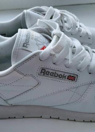 Reebok жіночі кросівки 38 розмір, фактично 39р8 фото