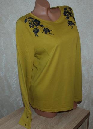Блуза принтованая  бренда
 marks &amp; spenser /100%хлопок/
/ цвет ochre /2 фото