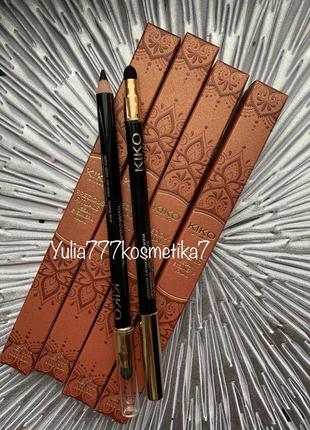 Стійкий чорний олівець для очей каял kiko milano