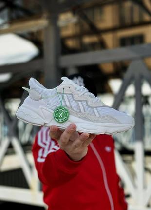 Кроссовки adidas ozweego