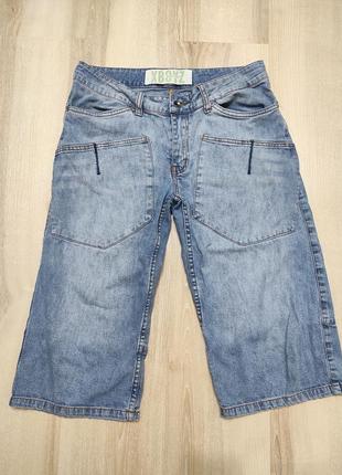 Широкі джинсові шорти на підлітка1 фото