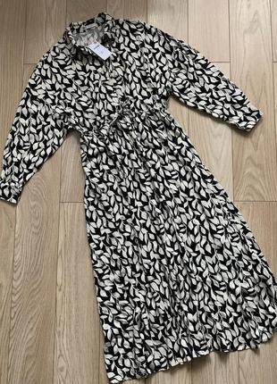 Сукня довга  нова