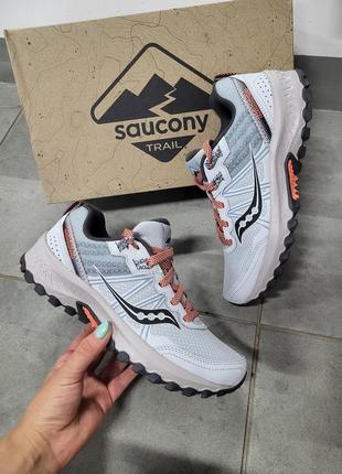 Кроссовки треккинговые женские saucony оригинал1 фото