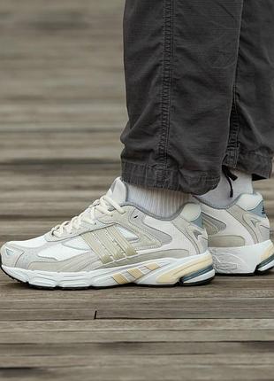 Кросівки adidas response cl