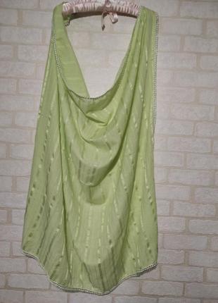 Платок с окантовкой из бисера от бренда milli görüs