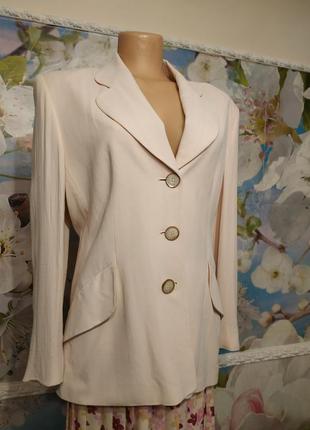 Роскошный шелковый пиджак,блейзер