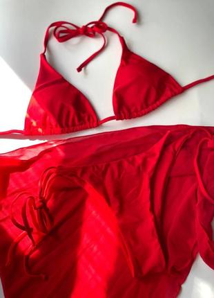 Купальник красный 3 в 1: лиф и трусики бикини на завязках, шифоновое парео2 фото