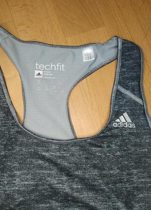 Спортивна майка adidas techfit fitted adjusted climalite3 фото