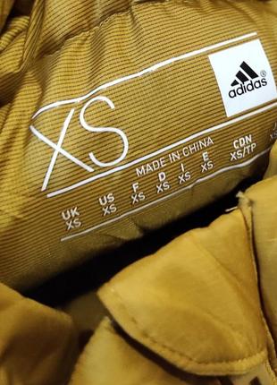 Пуховая жилетка adidas2 фото