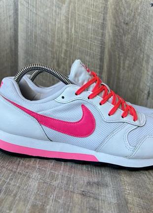 Кроссовки nike md runner 38/24,5см8 фото