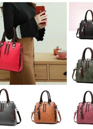 Женская вместительная стильная сумка через плечо с брелком,  экокожа