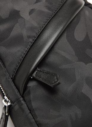 Рюкзак барсетка слинг мужской на плечо , сумка бананка черная камуфляжная  на грудь8 фото