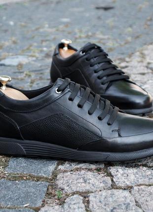 Практические мужские кеды 43 и 44 размер