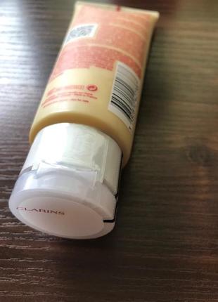 Clarins hydrating gentle foaming cleanser очищающий пенящийся крем для сухой и нормальной кожи3 фото