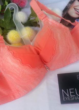 Роскошный бюстье с небольшим пуш-ап