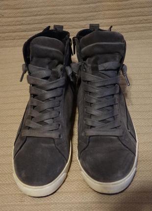 Отличные серые замшевые сникерсы kennel & schmenger германия 5 1/2 р.